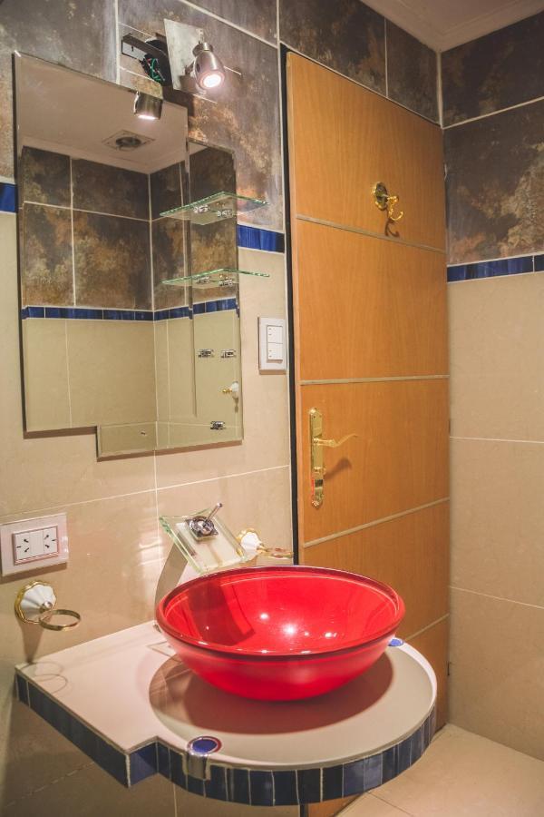 Hotel Posada Las Lengas Веинтиочо-де-Новьембре Экстерьер фото