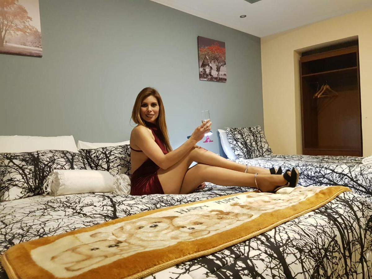 Hotel Posada Las Lengas Веинтиочо-де-Новьембре Экстерьер фото